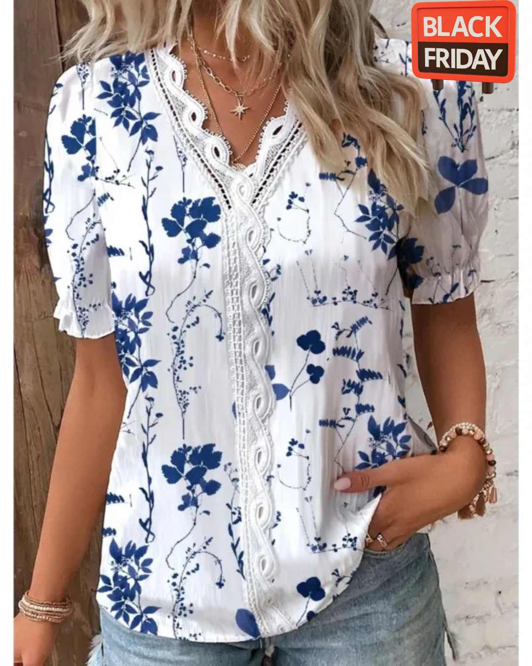 Blusa Elegante com Renda e Estampa Floral