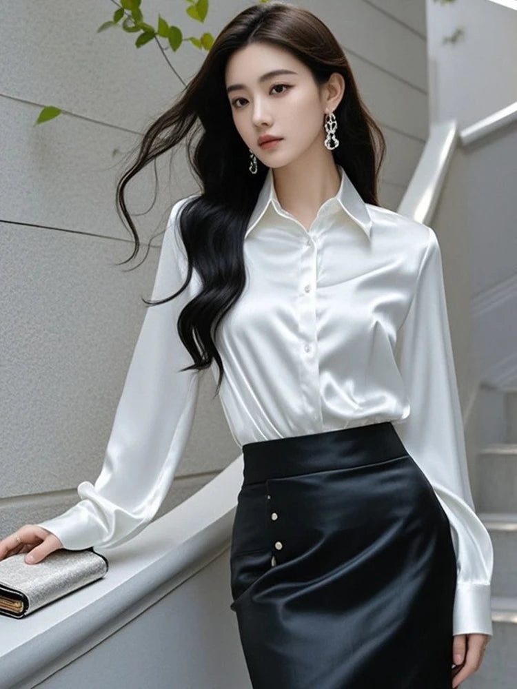 Blusa de Seda Feminina com Estilo Elegante e Sofisticado