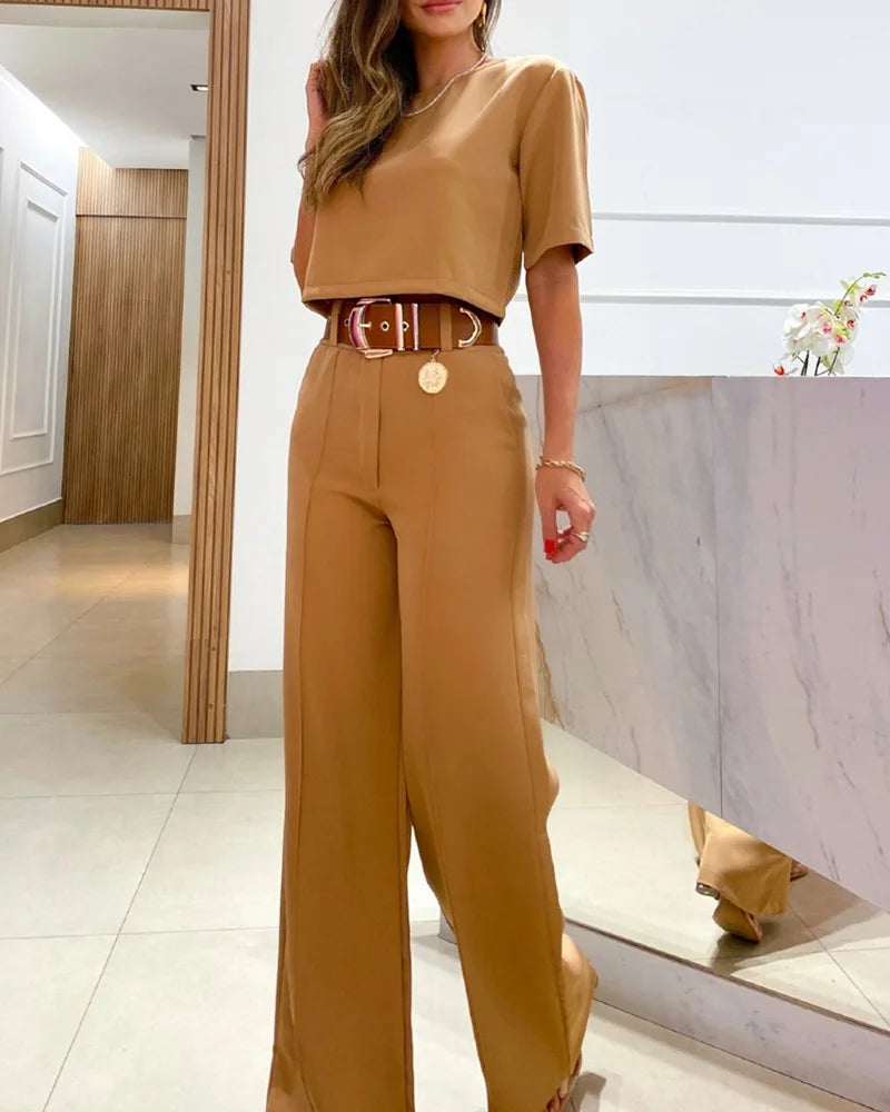 Conjunto Elegante de Verão: Estilo e Conforto