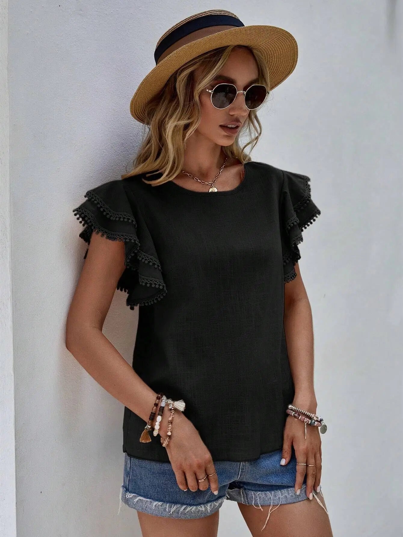 Blusa Feminina Casual com Babados e Manga Borboleta