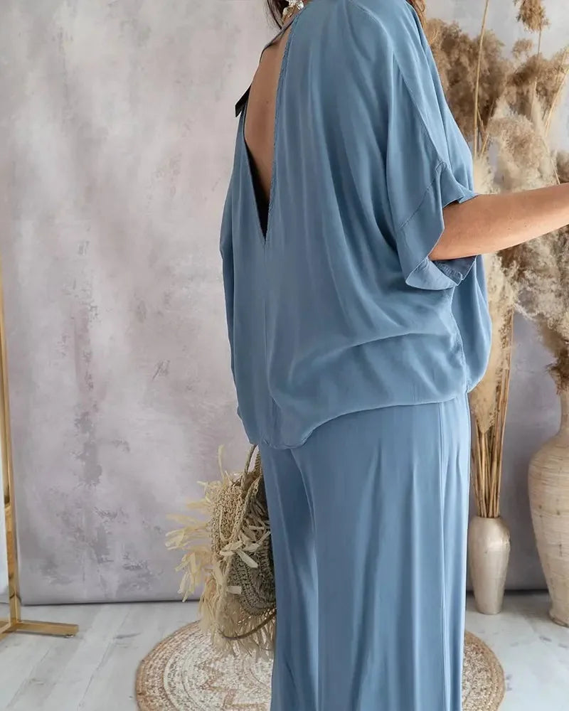 Conjunto Feminino Elegante com Decote V e Calça Larga
