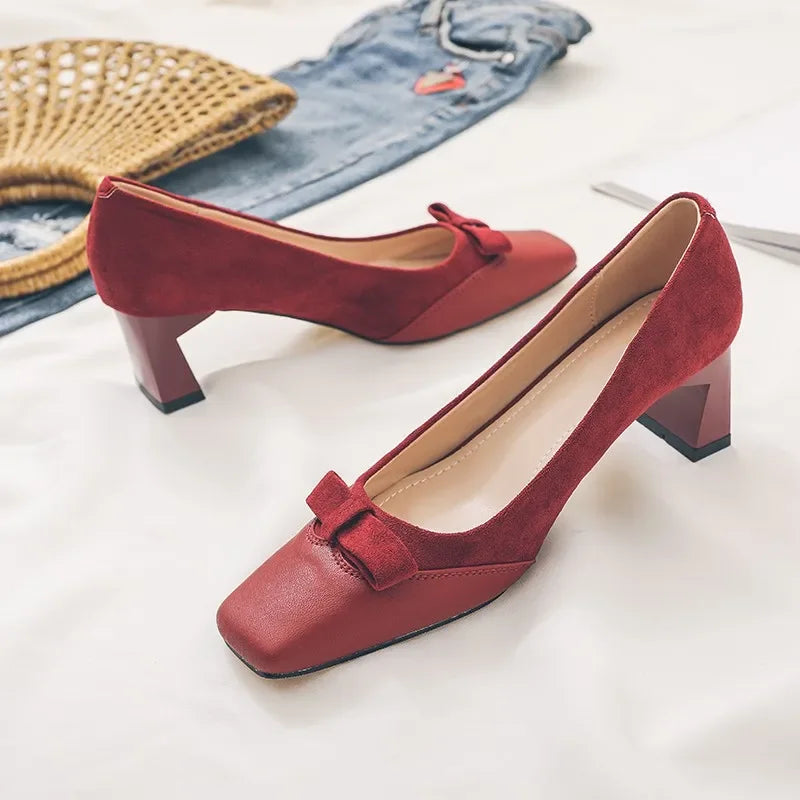 Scarpin Salto Bloco Nobuck Maddá