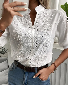 Blusa Feminina Bordada Gola V Paris - Domana