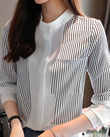 Camisa Listrada Feminina Gola Padre – Ideal para Escritório e Reuniões