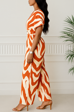 Macacão Elegante com Decote V e Estampa Artística