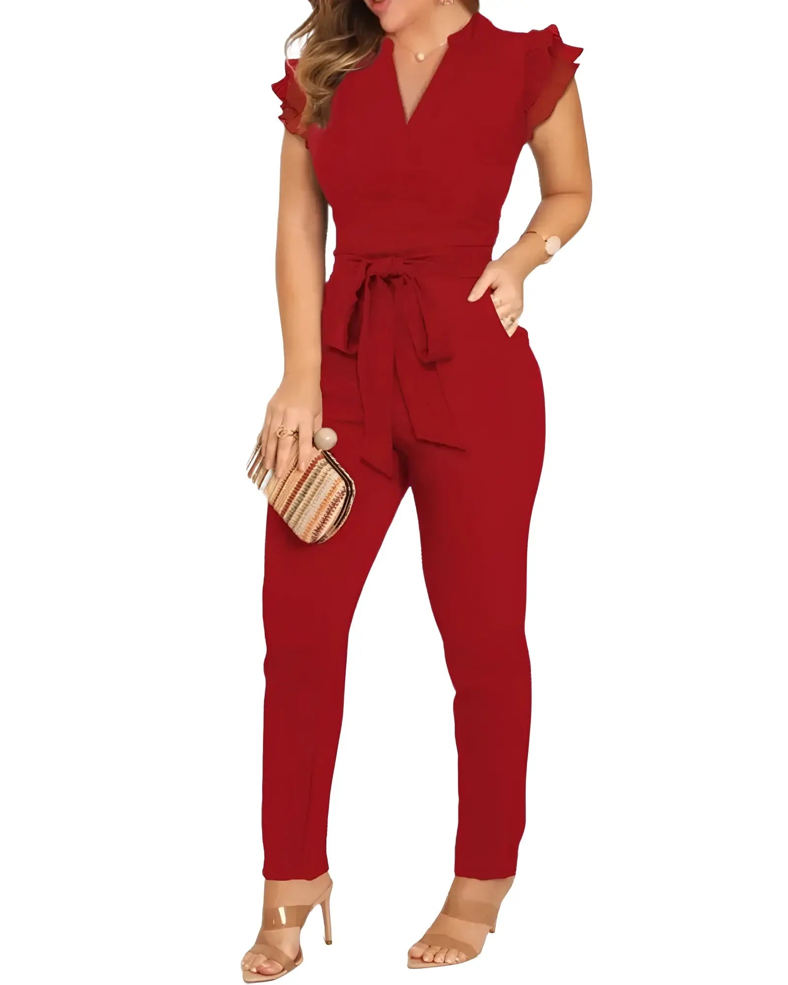 Macacão Feminino Manga Curta, Decote V – Peça Versátil para Mulher Atual