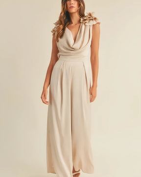 “Macacão Feminino em Viscolinho Com Decote Solto Olimpo – Elegância Leve para Todas as Ocasiões”