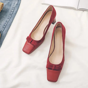 Scarpin Salto Bloco Nobuck Maddá