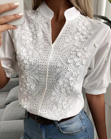 Blusa Feminina Bordada Gola V Paris - Domana